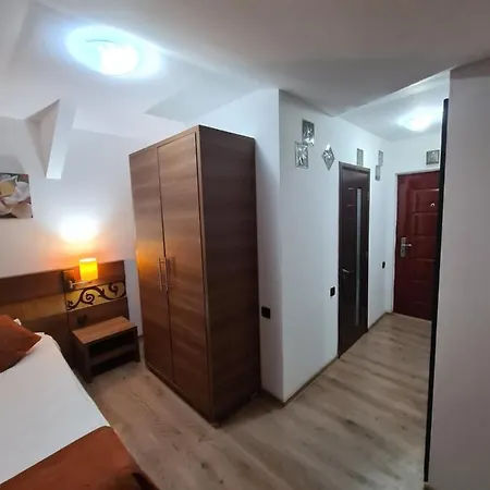 Garsoniera Privata Hotel *